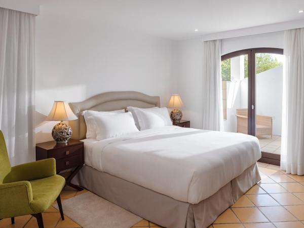 Pine Cliffs Village : photo 2 de la chambre villa avec piscine privée