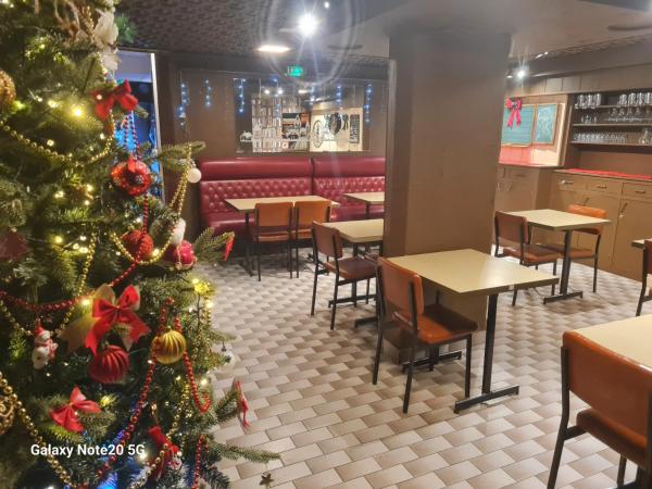 Hébergement Artense : photo 8 de la chambre chambre quadruple avec salle de bains privative