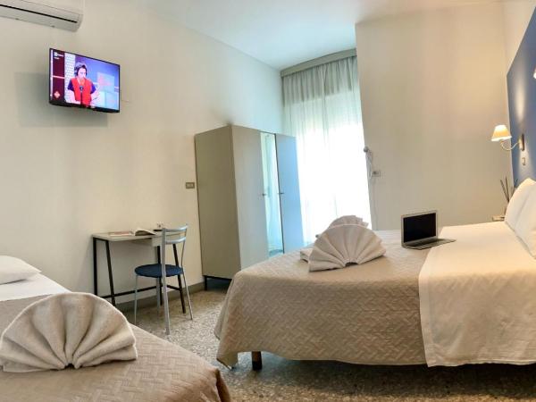 Hotel Alfa ALL INCLUSIVE 2024 : photo 10 de la chambre chambre triple standard