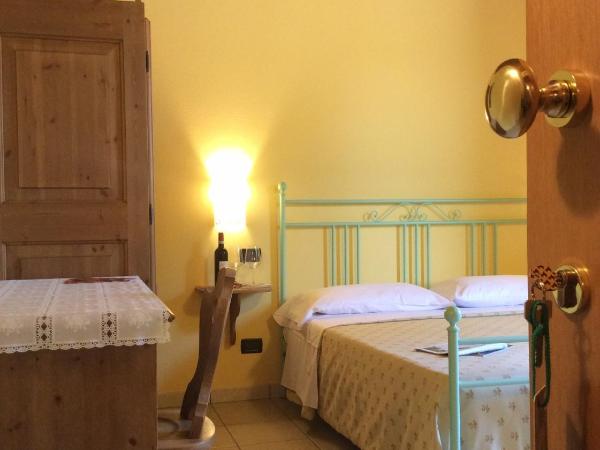 Agriturismo Altobello : photo 5 de la chambre chambre double ou lits jumeaux