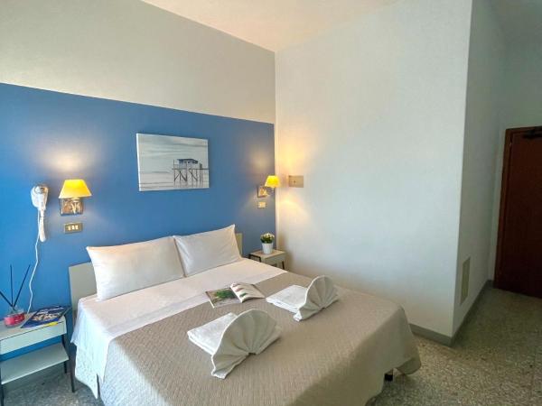 Hotel Alfa ALL INCLUSIVE 2024 : photo 9 de la chambre chambre simple avec salle de bains privative