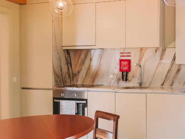 Aparthotel Oporto Palace : photo 9 de la chambre appartement - vue sur jardin