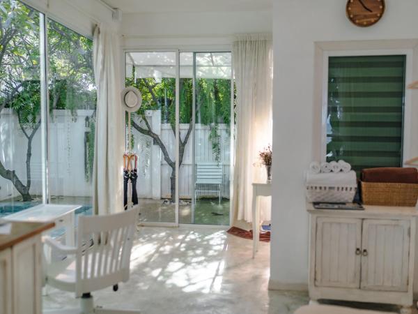 Green Gallery Beach Boutique Hotel : photo 7 de la chambre villa familiale avec piscine - côté plage