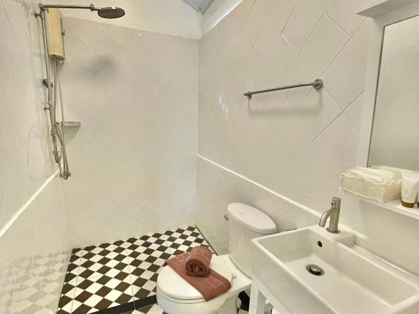 Green Gallery Beach Boutique Hotel : photo 9 de la chambre chambre familiale classique 