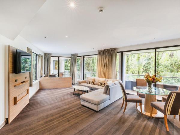 Crowne Plaza Canberra, an IHG Hotel : photo 2 de la chambre suite 1 chambre lit king-size