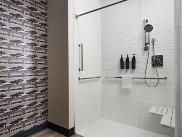 Aloft Orlando Lake Buena Vista : photo 5 de la chambre chambre lit king-size