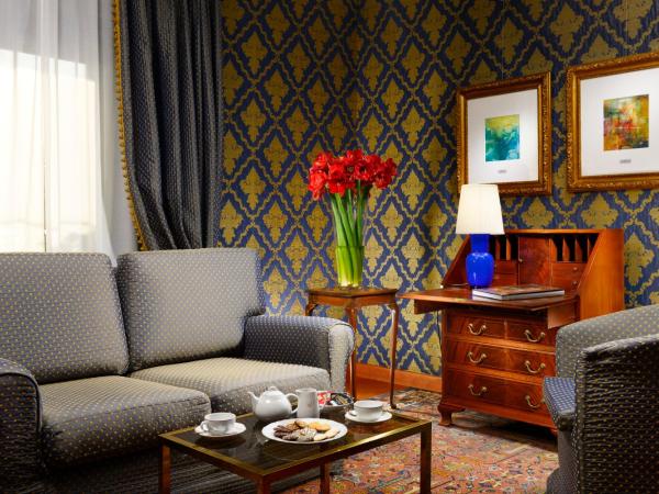 Hotel Pierre Milano : photo 4 de la chambre suite junior