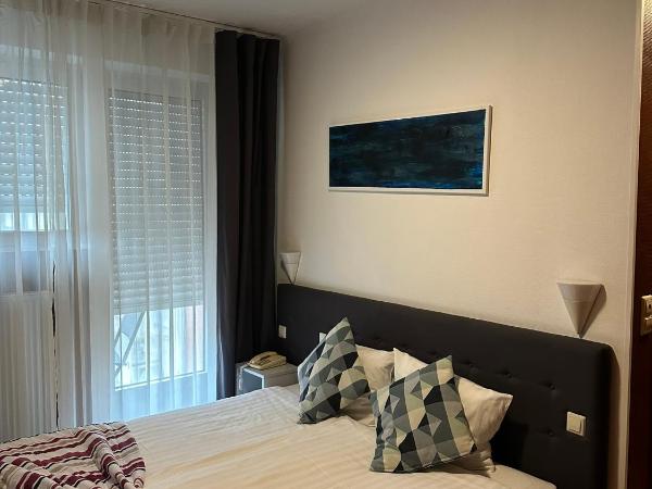 Yasha Hotel : photo 2 de la chambre chambre double