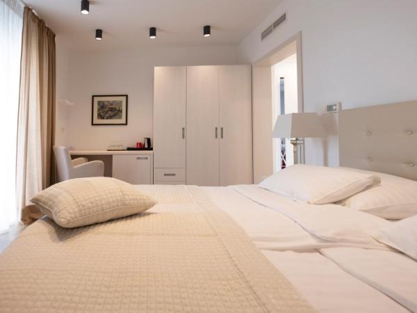 Hotel Magdalena : photo 1 de la chambre chambre familiale avec terrasse 