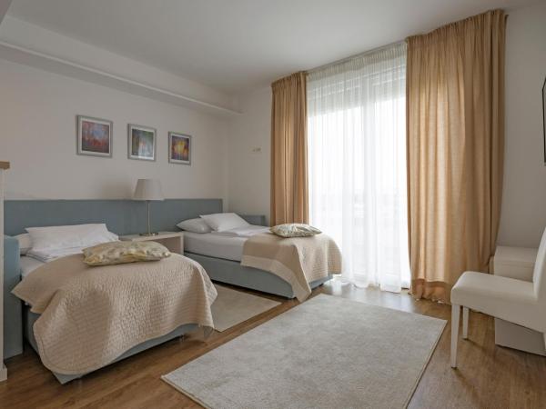 Hotel Magdalena : photo 5 de la chambre appartement avec balcon