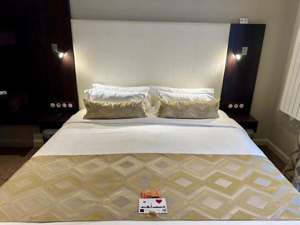 Best Western Empire Elysees : photo 2 de la chambre chambre supérieure lit queen-size