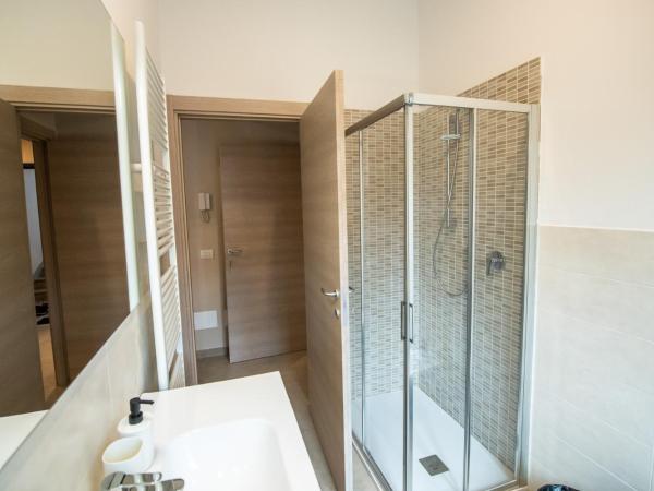 Nova Galileo l Ospedale Maggiore e Centro l AC Clima e Parcheggio Free : photo 4 de la chambre chambre double standard