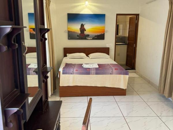 Aambal Residency : photo 10 de la chambre chambre lit queen-size