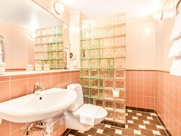 Hotell Heden - BW Signature Collection : photo 5 de la chambre family room with four single beds - loft