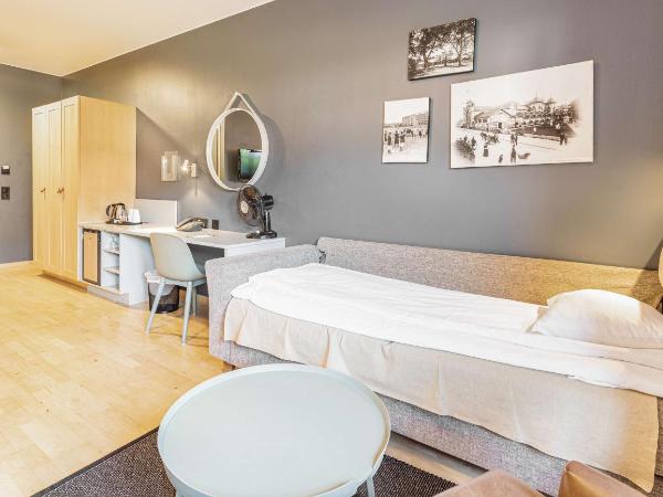 Hotell Heden - BW Signature Collection : photo 3 de la chambre family twin room with sofa bed and roll out bed