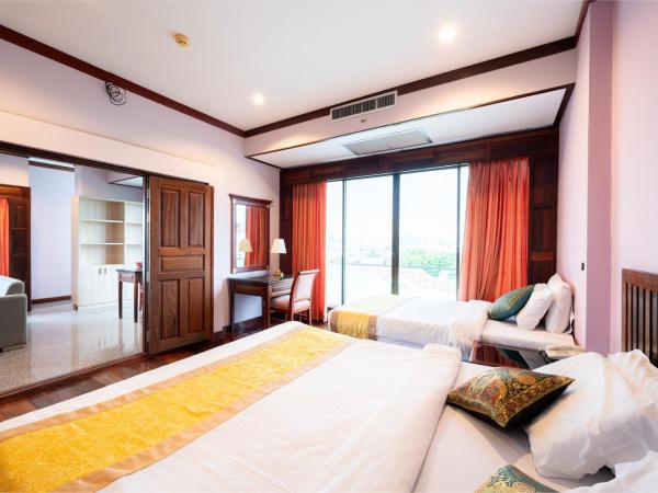 The President Hotel at Chokchai 4 : photo 5 de la chambre suite deluxe