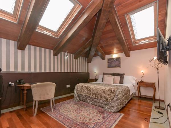 Hotel Dei Pittori : photo 2 de la chambre chambre double supérieure