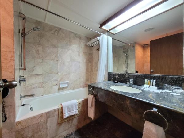 Bangkok Hotel Lotus Sukhumvit 33 by Compass Hospitality : photo 7 de la chambre suite exécutive