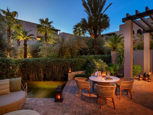 Four Seasons Resort Marrakech : photo 6 de la chambre suite lit king-size premier avec patio et piscine privée