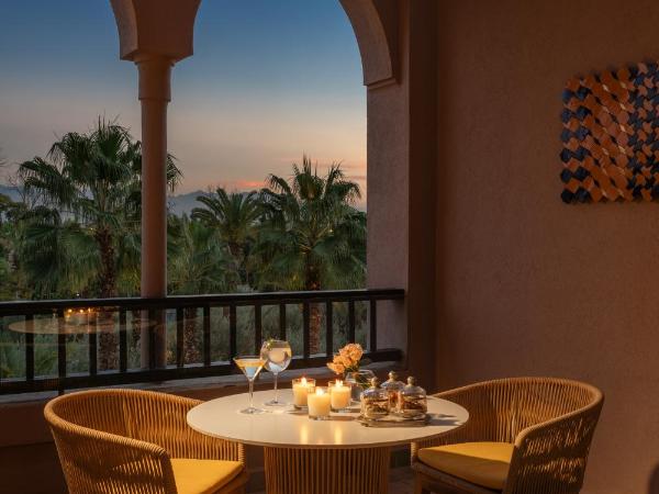 Four Seasons Resort Marrakech : photo 5 de la chambre chambre premier 1 lit king-size - vue sur jardin