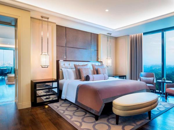 The St. Regis Kuala Lumpur : photo 4 de la chambre john jacob astor suite, lake gardens view