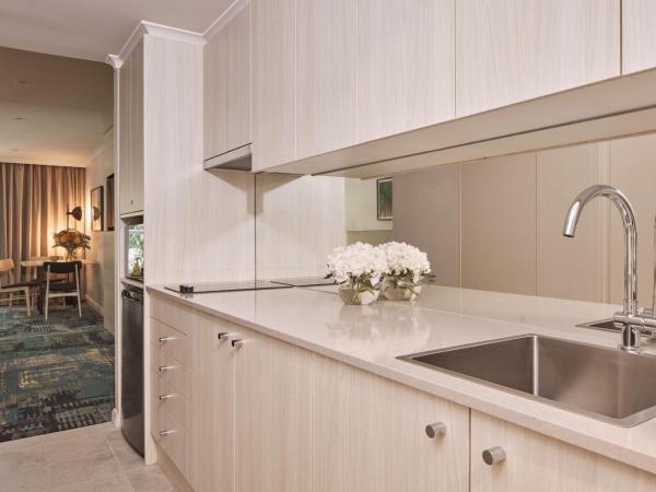 Rydges Darling Square Apartment Hotel : photo 3 de la chambre studio lit queen-size de luxe