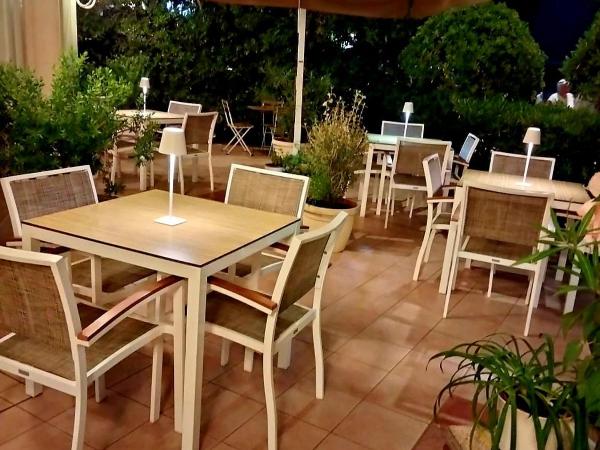 Hotel Rosati : photo 7 de la chambre chambre familiale standard