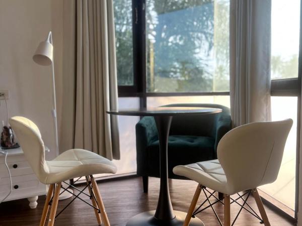 Art Hotel : photo 3 de la chambre grande chambre double