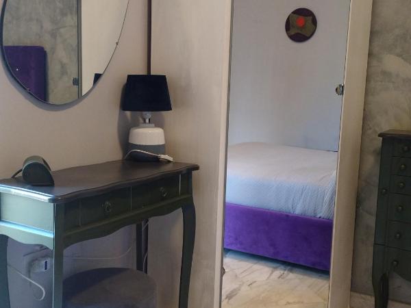 B&B Mini Hotel Incity-close train station and port- : photo 9 de la chambre chambre standard lit queen-size