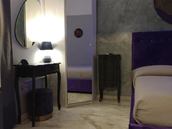 B&B Mini Hotel Incity-close train station and port- : photo 5 de la chambre chambre standard lit queen-size