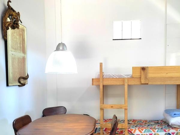 Mini Hotel Búzios : photo 1 de la chambre lit superposé dans dortoir pour femmes 
