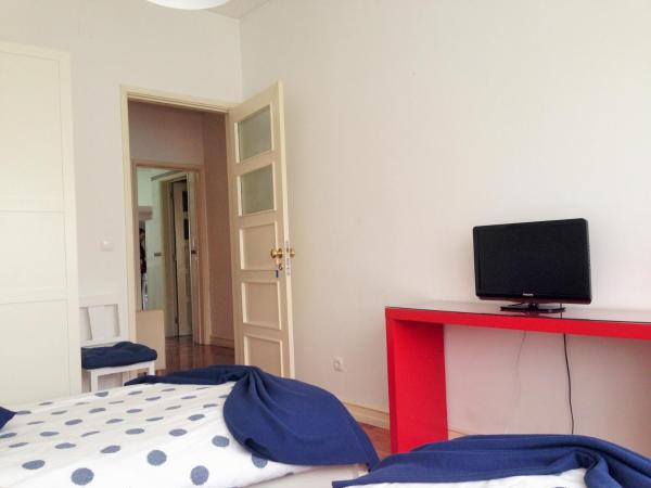 Discovery Apartment Benfica : photo 6 de la chambre chambre double ou lits jumeaux avec salle de bains privative
