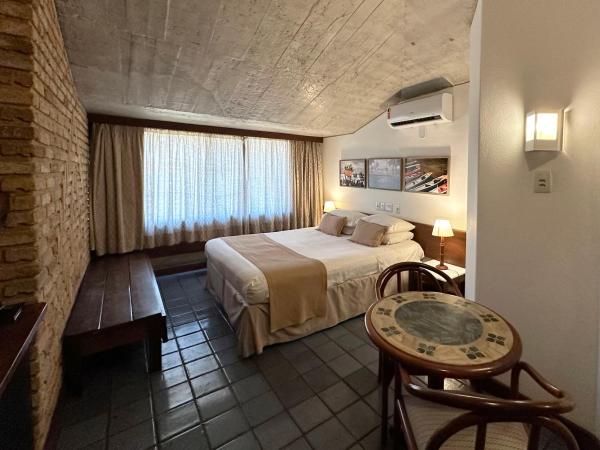 Hotel Catharina Paraguaçu : photo 2 de la chambre chambre lit queen-size 