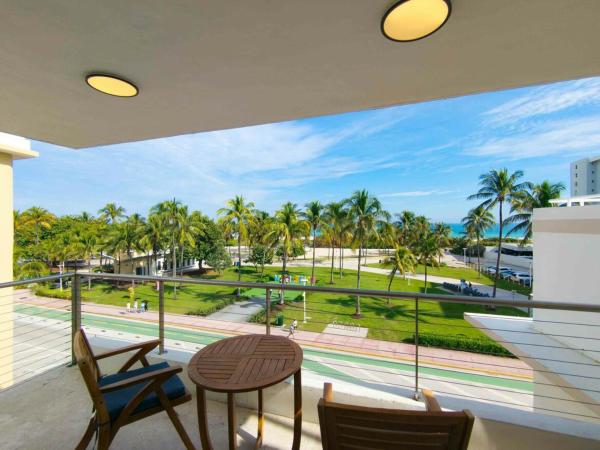 Bentley Hotel South Beach : photo 1 de la chambre hébergement 1 chambre avec balcon - vue sur océan