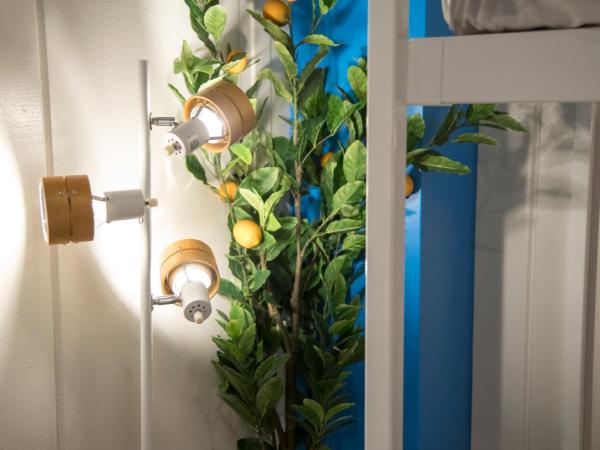 Glamping Tokyo Asakusa : photo 9 de la chambre chambre double avec cabinet de toilette commun