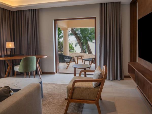 Hilton Mauritius Resort & Spa : photo 5 de la chambre suite junior côté plage