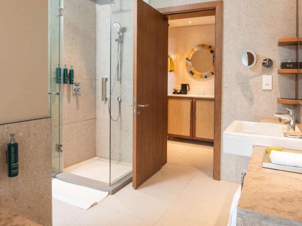 Hilton Mauritius Resort & Spa : photo 9 de la chambre suite junior côté plage