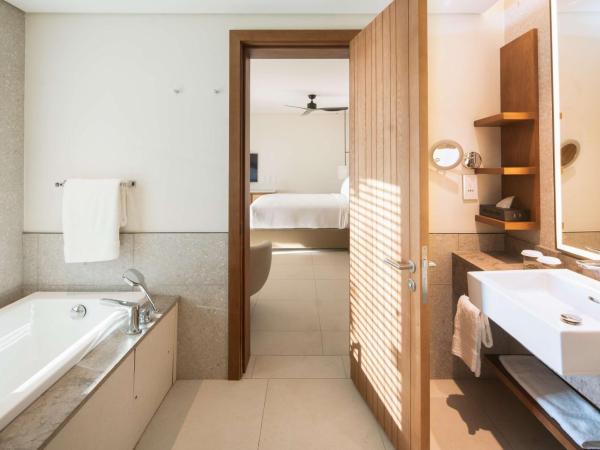 Hilton Mauritius Resort & Spa : photo 9 de la chambre suite lune de miel sur la plage