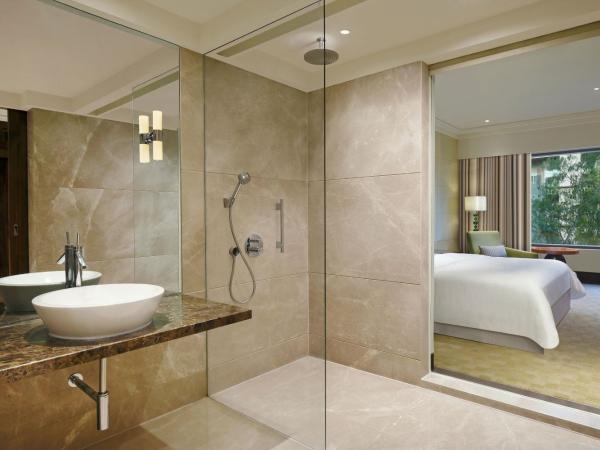 The Westin Pune Koregaon Park : photo 6 de la chambre 1 king bed, executive lounge access, guest room