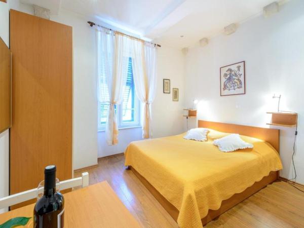 Studio Apartments Stradun : photo 9 de la chambre studio avec vue sur la ville