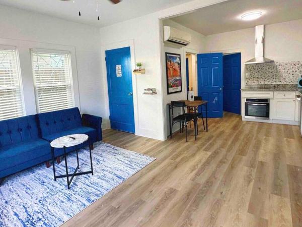 Luxury 1 Bd Montrose - Genova at The Italian Plaza : photo 1 de la chambre appartement 1 chambre