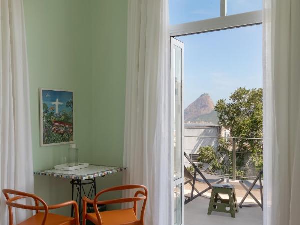 Guesthouse Bianca : photo 3 de la chambre chambre double avec balcon - vue sur mer