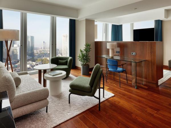 JW Marriott Hotel Frankfurt : photo 1 de la chambre suite panoramique