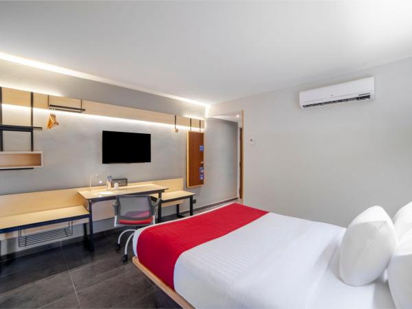 City Express by Marriott Oaxaca : photo 6 de la chambre chambre lit queen-size 