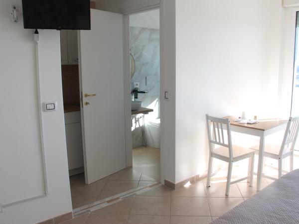 bariairport : photo 4 de la chambre chambre quadruple confort