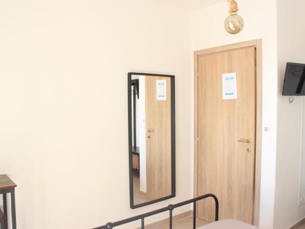 bariairport : photo 9 de la chambre chambre lit king-size