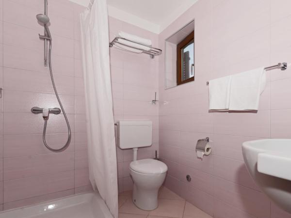 Maistra Select Villas Rubin Resort : photo 5 de la chambre chambre lits jumeaux standard