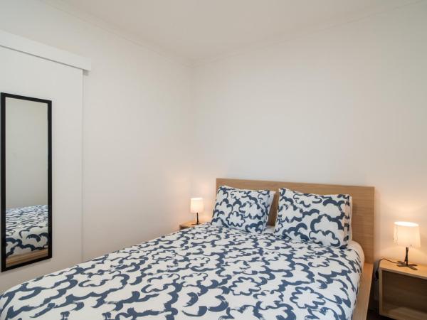 Alojamento da Avó Rosa : photo 5 de la chambre chambre double avec salle de bains privative