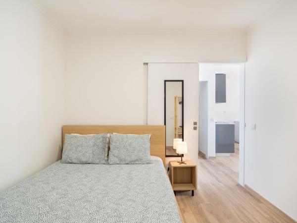 Alojamento da Avó Rosa : photo 2 de la chambre chambre double avec salle de bains privative