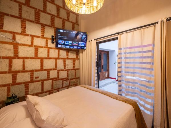 CASA FORTALEZA : photo 4 de la chambre chambre double avec salle de bains privative